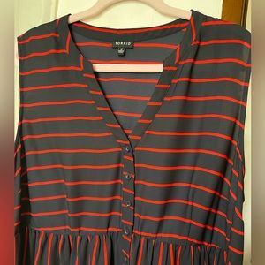 Hi-Low Stripped Sleeveless Blouse